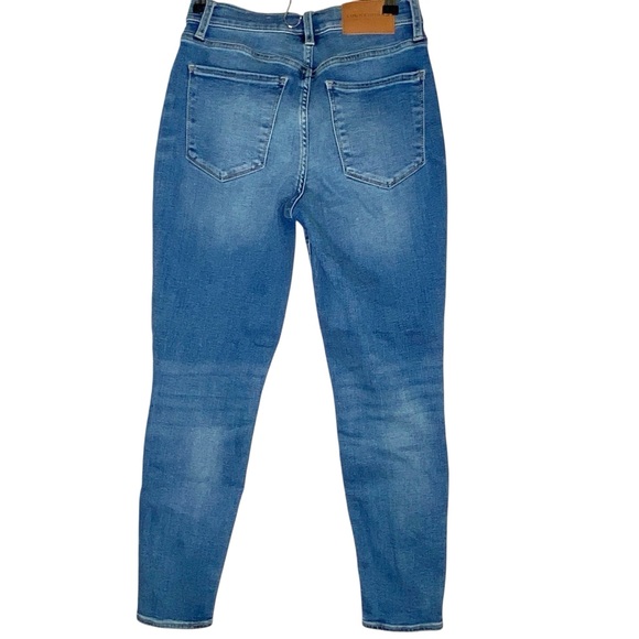 Lucky Brand Women's Blue Skinny Jeans - Picture 3 of 4